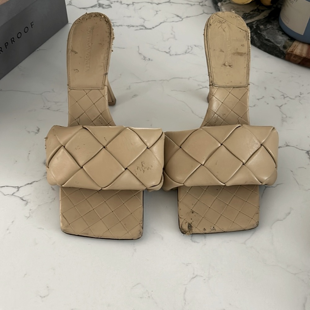 Bottega venetta nude heels - Picture 1 of 4